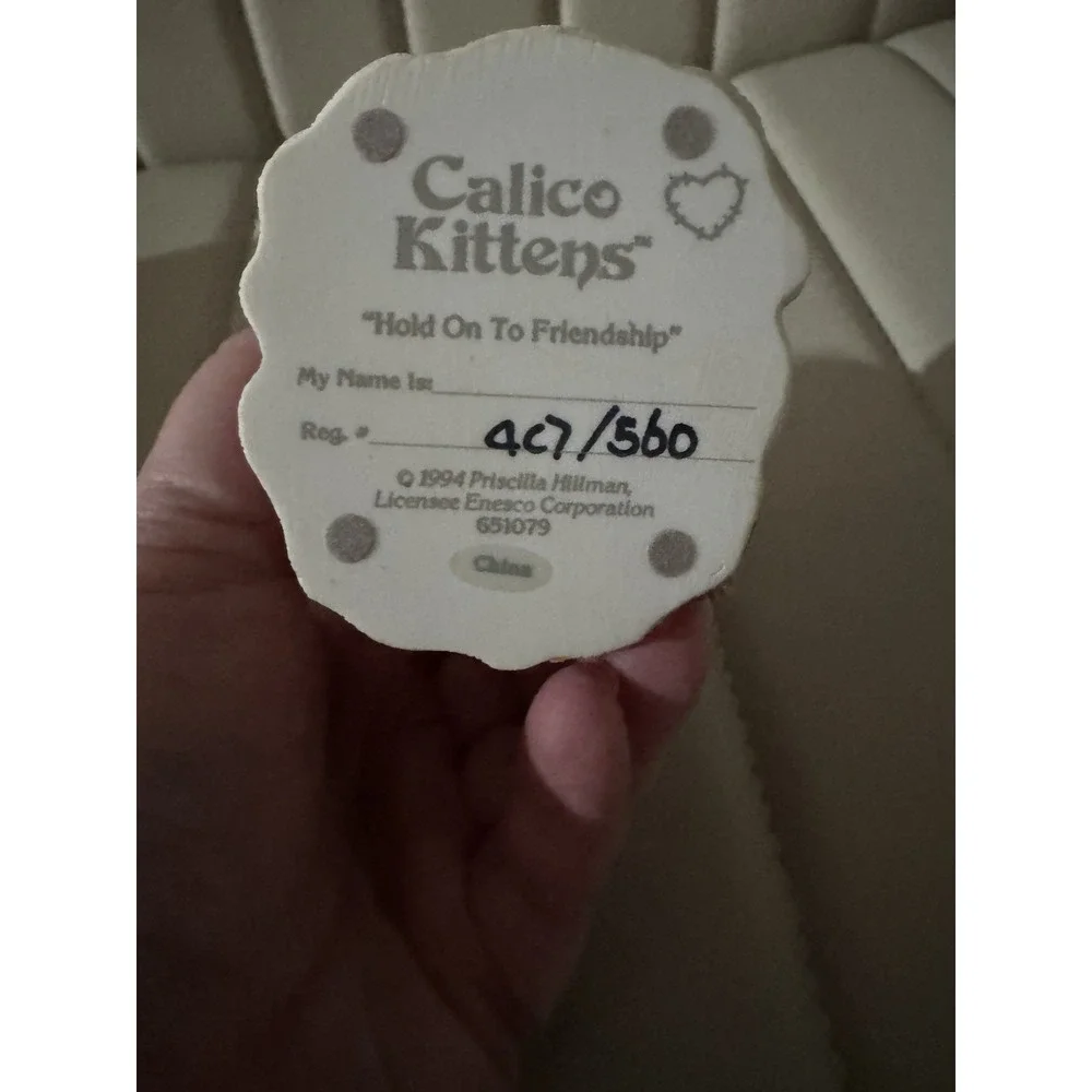 1994 Calico Kittens Hold On To Friendship #651079 Enesco